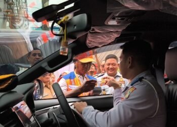 Penerapan retribusi parkir elektronik dimulai di kawasan Balikpapan Permai, Gunung Sari Ilir, dan Pasar Klandasan