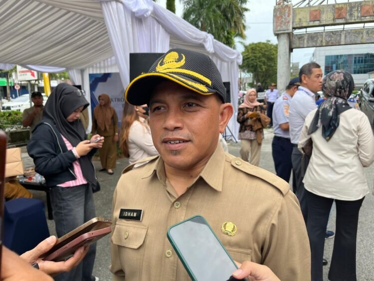 Kepala BPPDRD Kota Balikpapan, Idham Mustari. (Teks foto: Kaltiminsert.com/Niken)