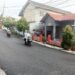 Perbaikan infrastruktur jalan lingkungan di kawasan perumahan PT HER I. (foto: Kaltiminsert.com/Niken)