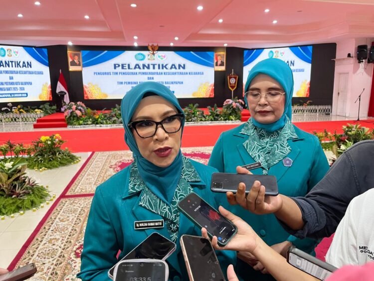 Ketua TP PKK Kota Balikpapan sekaligus Ketua Tim Pembina Posyandu masa bakti 2025–2030, Nurlena Rahmad Mas’ud. (foto: Niken/Kaltiminsert.com).